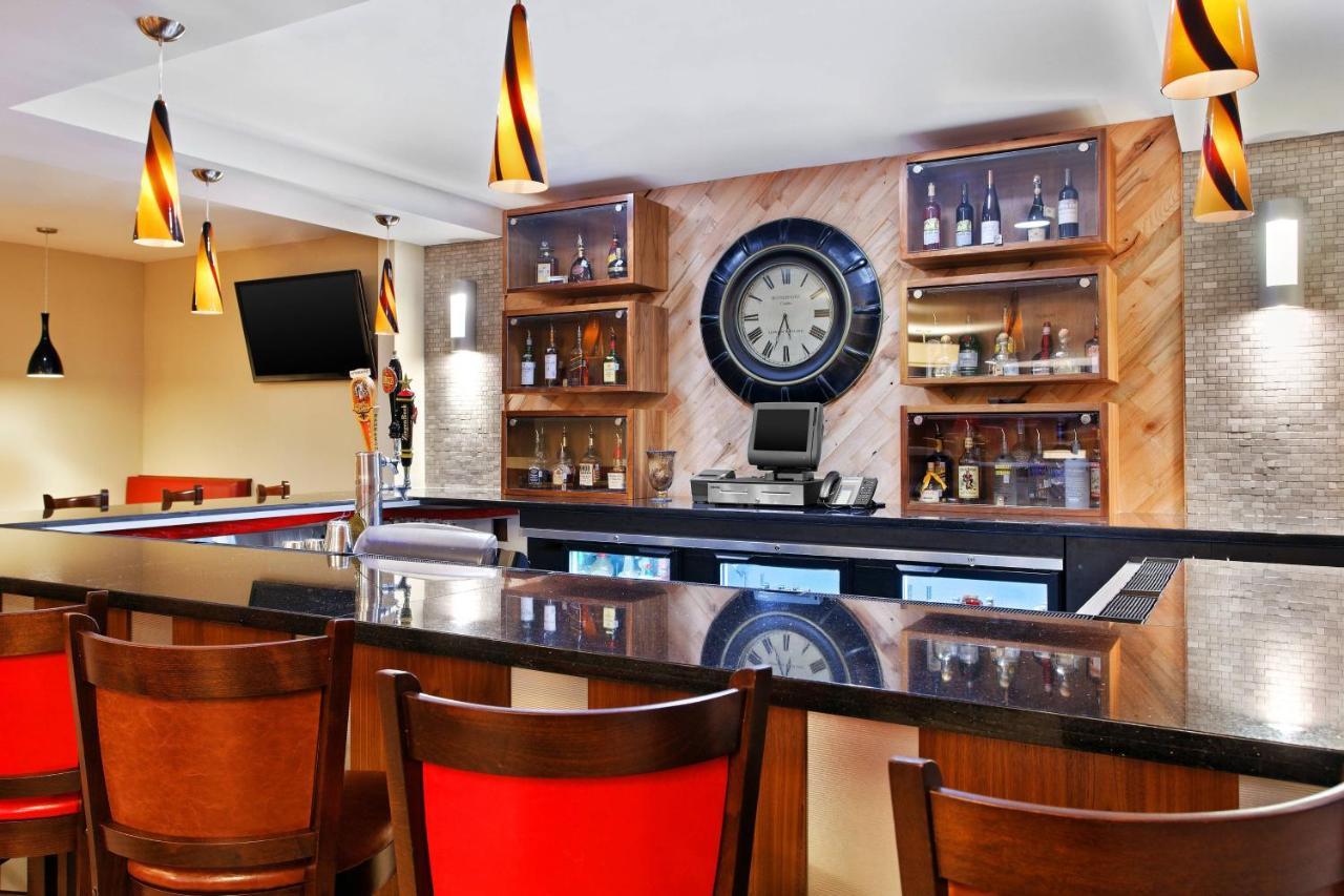 Four Points By Sheraton 칼리지스테이션 외부 사진
